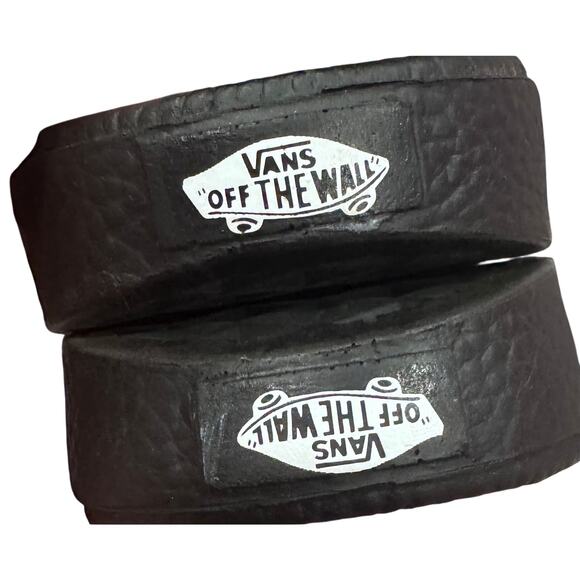 Vans x Disney Minnie Mouse sandals size 6 - Picture 7 of 9